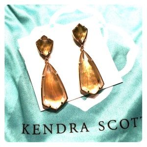 Kendra Scott Alexa opal in gold settings